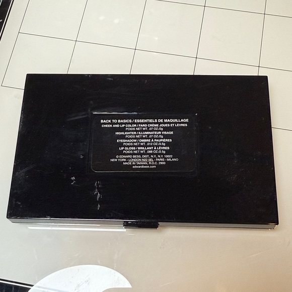 Edward Bess back to basics palette - Picture 5 of 6